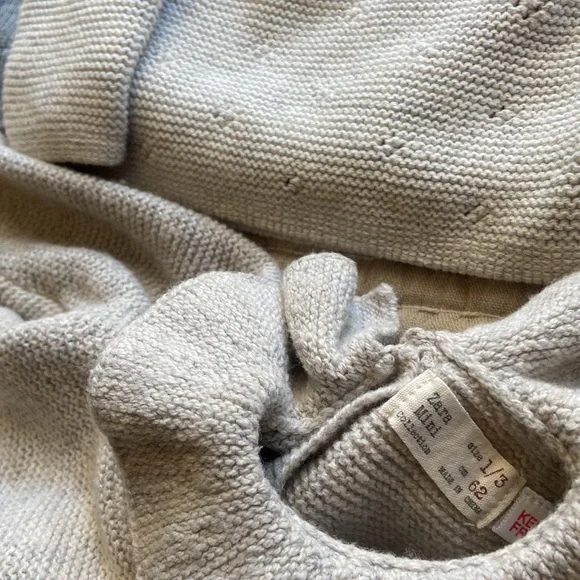 Bundle of Baby Knit Sweaters - Picture 4 of 10